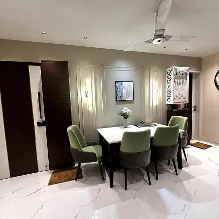 2Bhk Flat In Kandivali,Mumbai